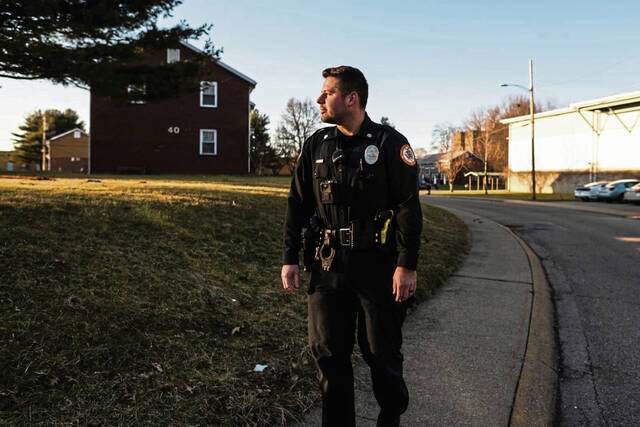 8192644_web1_vnd-policeshifts2-2-020825