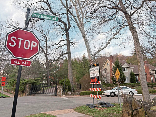 8345204_web1_SEW-WayHollowRoadWork-040325