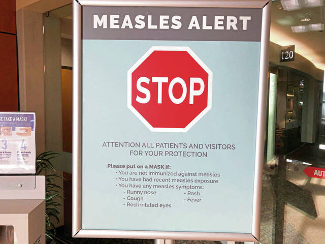 8359642_web1_measlesalert