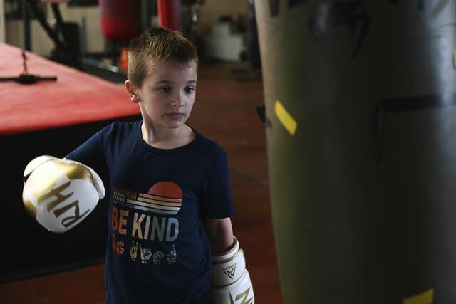 8367712_web1_her-SharpBoxing005-041025