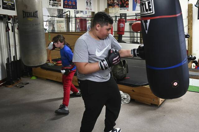 8367712_web1_her-SharpBoxing006-041025