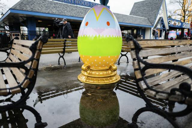 8367839_web1_PTR-KennywoodNew6-040425