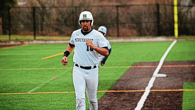 8370593_web1_gtr-MercyhurstNorwin03-040725