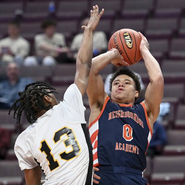 Neighborhood Academy’s Courtney Wallace named 2025 Trib HSSN Boys Basketball Player of the Year