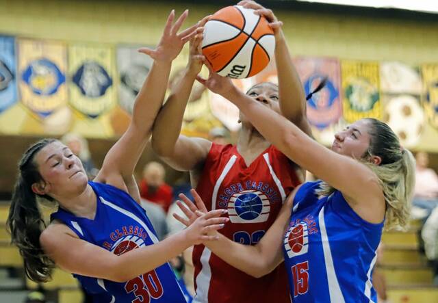 West girls team rallies after slow start to win Cager Classic