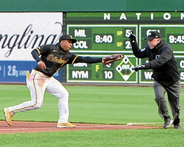 8384821_web1_ptr-BucsCards10-040925