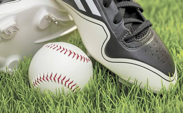 8393239_web1_web-baseball