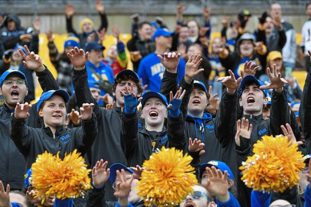 8400105_web1_gtr-BlueGold5-041325