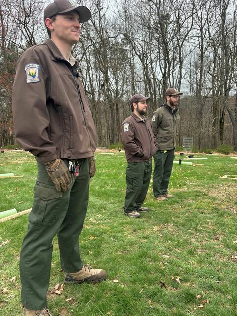 8407687_web1_naj-LongvueTreePlanting5-042425