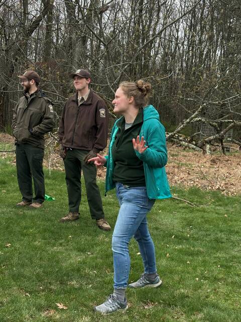 8407687_web1_naj-LongvueTreePlanting6-042425