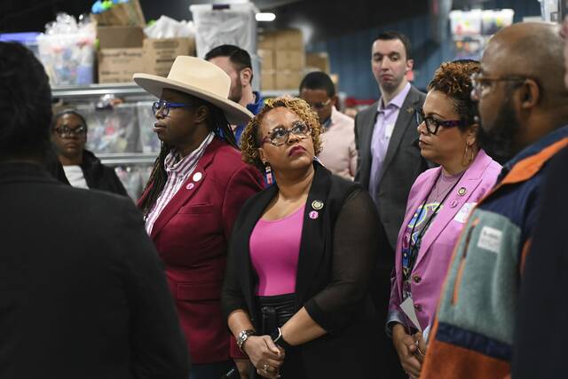 8410323_web1_gtr-NHmom006-041725 8410323_web1_gtr-NHmom006-041725