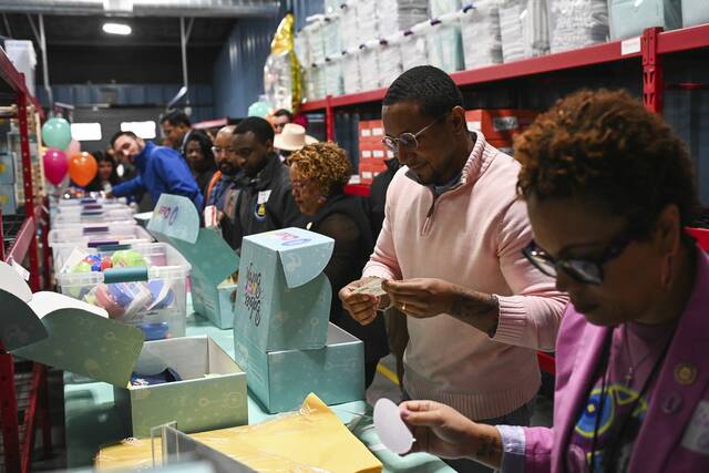 8410323_web1_gtr-NHmom010-041725 8410323_web1_gtr-NHmom010-041725