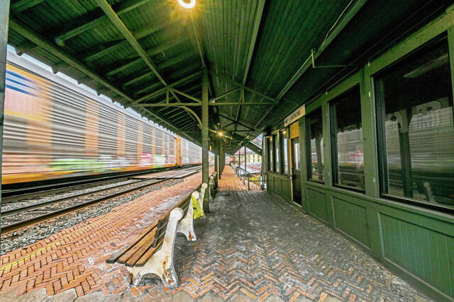 8410882_web1_gtr-LatrobeStation105-042425