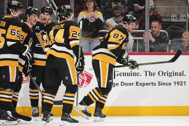 8416237_web1_AP25108039625338