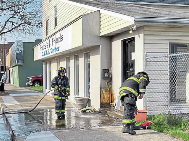 8425461_web1_vnd-frankiesfire-042125