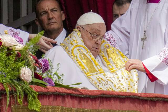 8426800_web1_PTR-POPEfrancisOBIT20