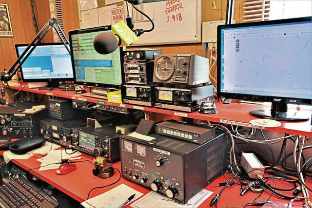 8430795_web1_vnd-RadioFieldDay3-062722