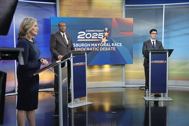 8431108_web1_ptr-MayorDebateLive-042325-WTAE004