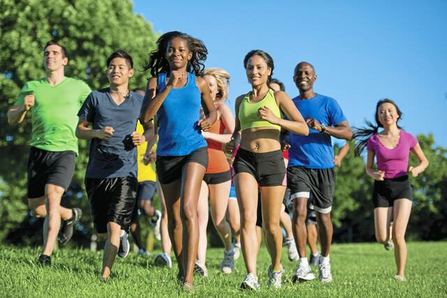 8433507_web1_Running-race-WEB