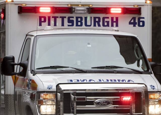 8438475_web1_PTR-LO-Ambulance-Generic001