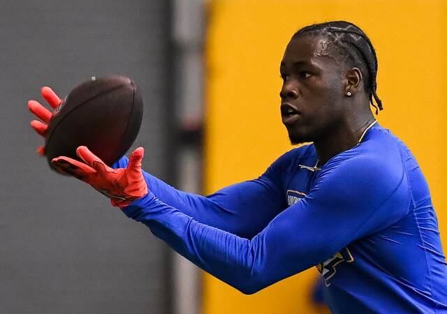 8444335_web1_gtr-pittproday11-032725