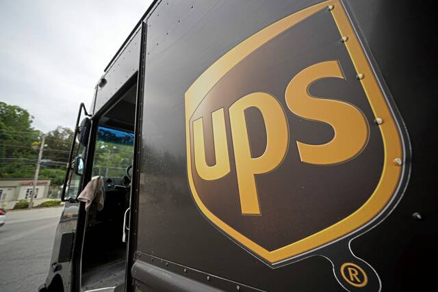 8453743_web1_web-UPStruck