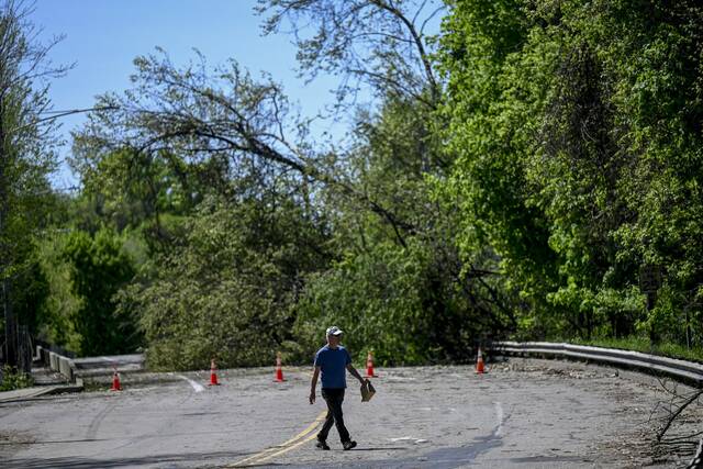 8457856_web1_VND-OakmontDamage109-043125