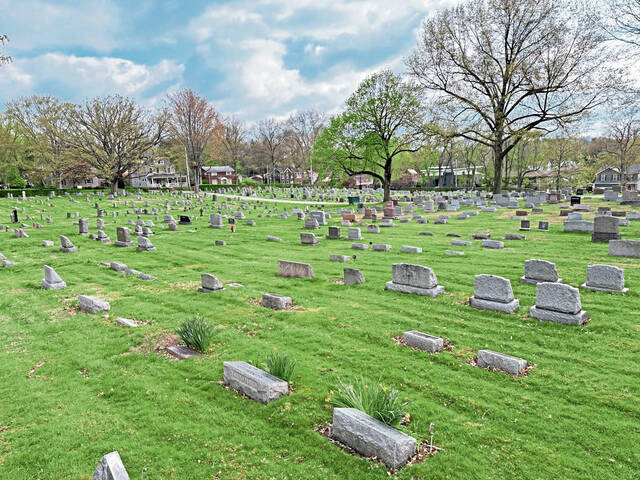 8189590_web1_vnd-BrokeCemeteries-2-