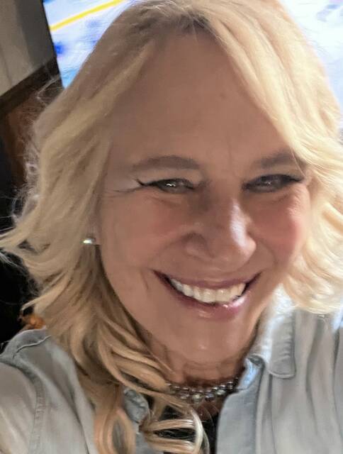 8394719_web1_gtr-ELEX-delmont-Tina-Campbell