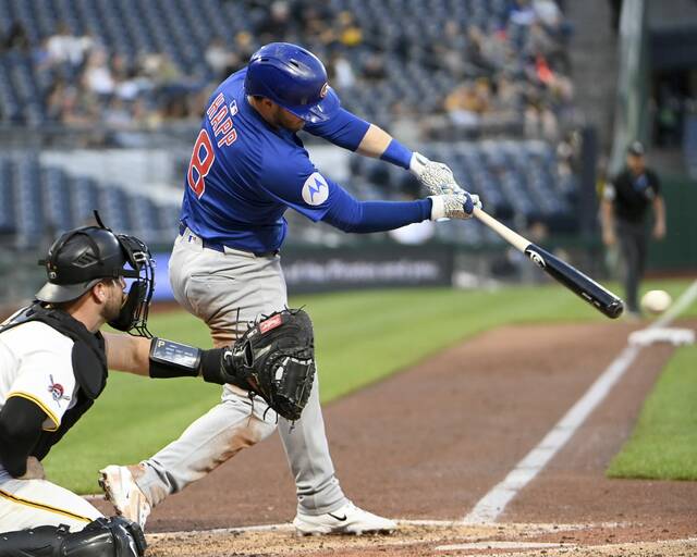 8458194_web1_ptr-BucsCubs03-050125