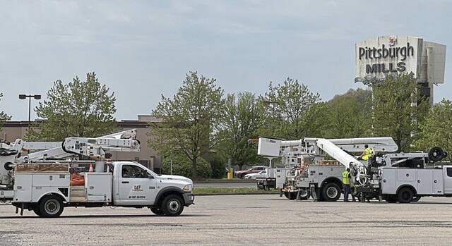 8463405_web1_vnd-powertrucks2-050125