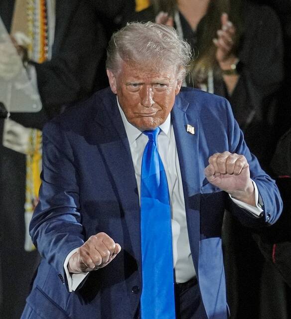 8470052_web1_ptr-TrumpPope-050425