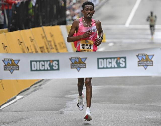 8471717_web1_ptr-Marathon20-050525