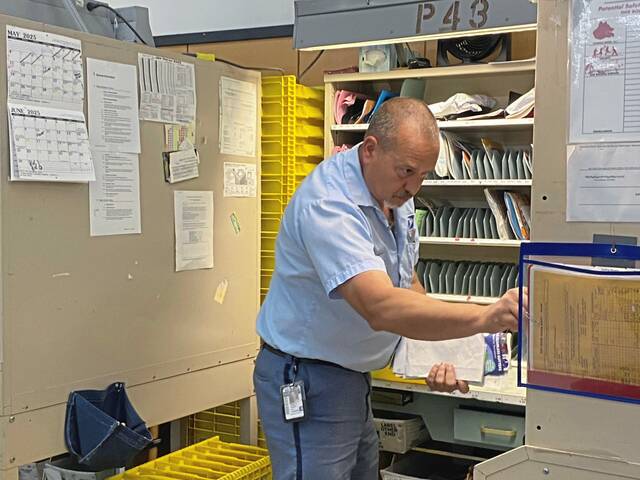 8480333_web1_gtr-monroevillepostal5