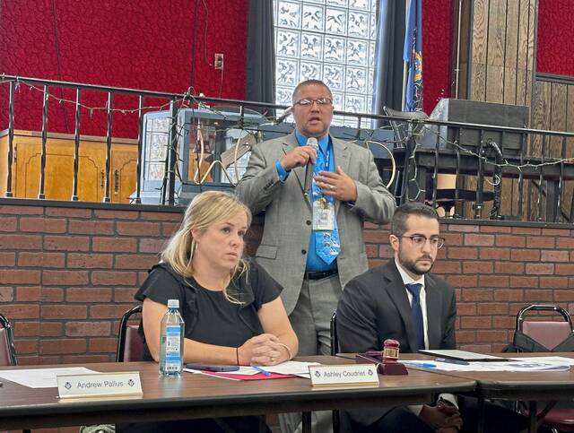 8484202_web1_vnd-LBGtownhall-072724--2-