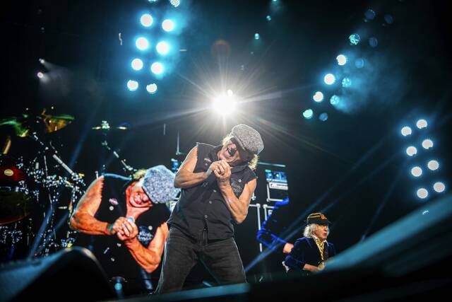 8488119_web1_ptr-ACDC12-050925
