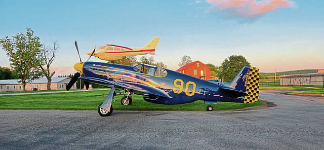 8509490_web1_vnd-StewartPlane-2-