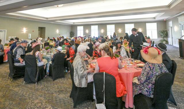 8511987_web1_gtr-SymphonyHatLunch100-051825