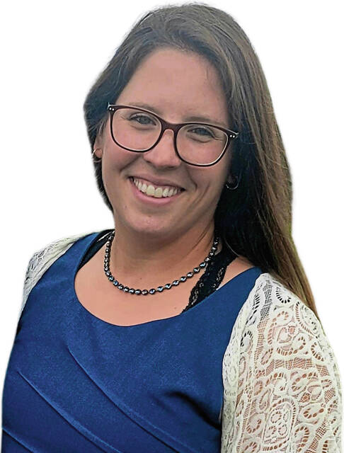 8519624_web1_UTF-8vnd-CarleyLogan