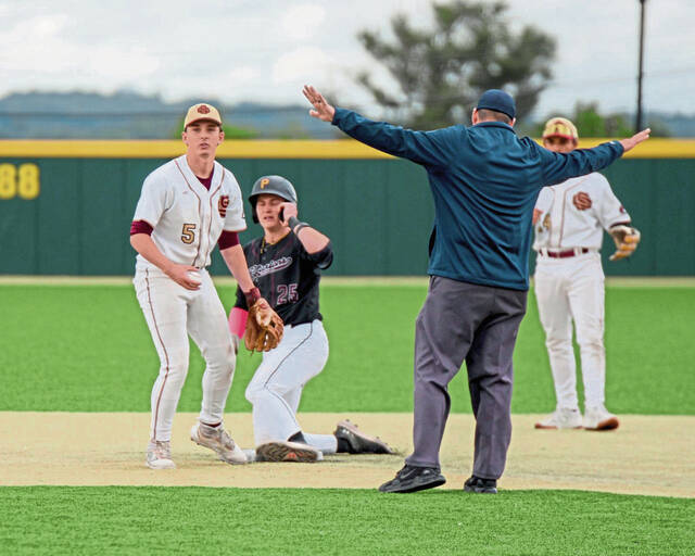 Crafty Serra Catholic runs past Greensburg Central Catholic into Class A finals