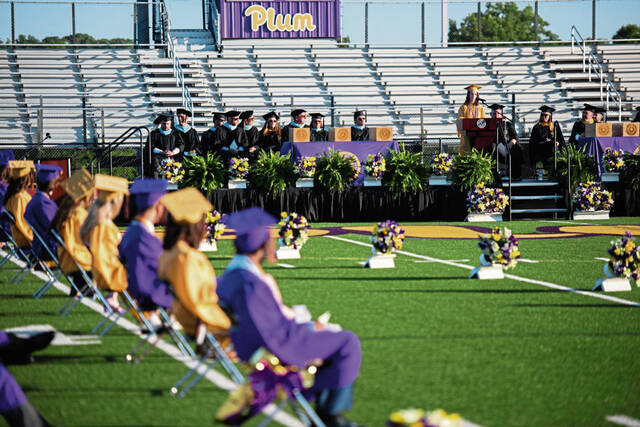 8540424_web1_pal-lo-PlumGraduation3-061324