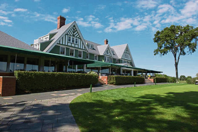 8543964_web1_oakmont-country-club