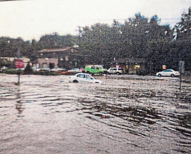 8389845_web1_gtr-floodcontrol5-041225