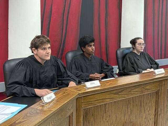 8532558_web1_HER-FoxCourt3-060525