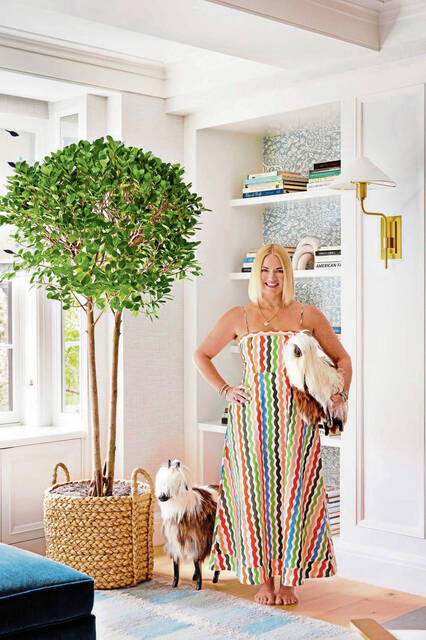 8538790_web1_sew-BetsyWentzMove-5