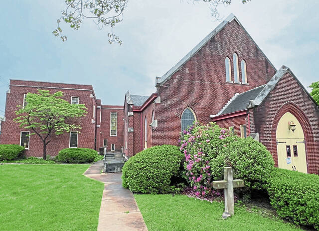 8540762_web1_her-churchdemo-053025-5