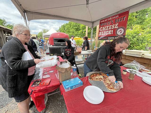 8552786_web1_vnd-pizzafest3-060225