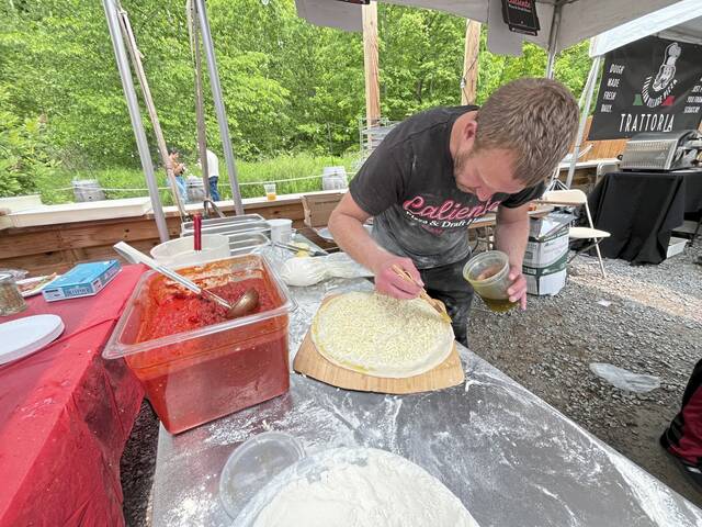 8552786_web1_vnd-pizzafest4-060225