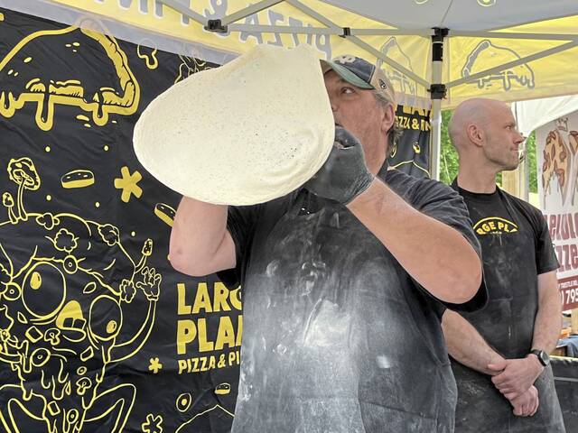 8552786_web1_vnd-pizzafest5-060225