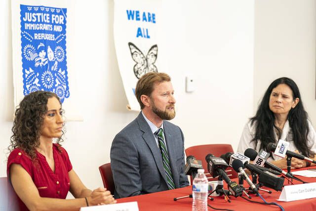 Man accused of trying to get witness against him deported by writing letters threatening Trump